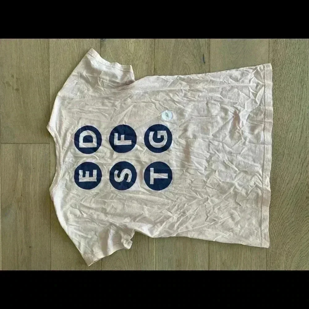 Vineyard vines short sleeve tee medium - Picture 3 of 3